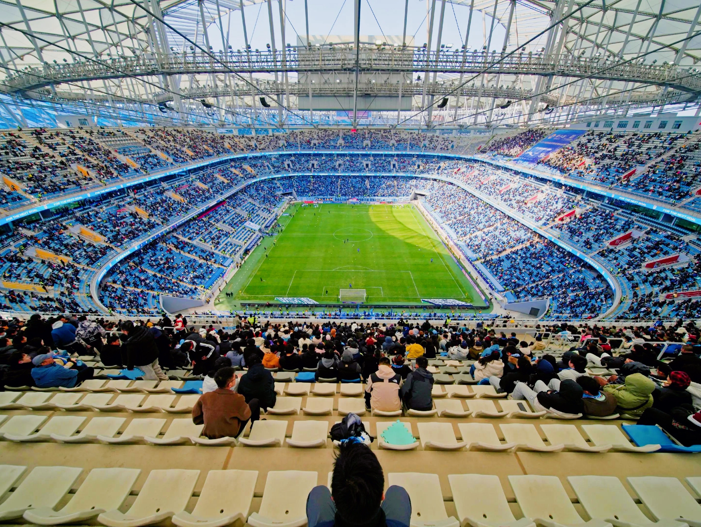 场面火爆！滚球预测观众席沸腾不已