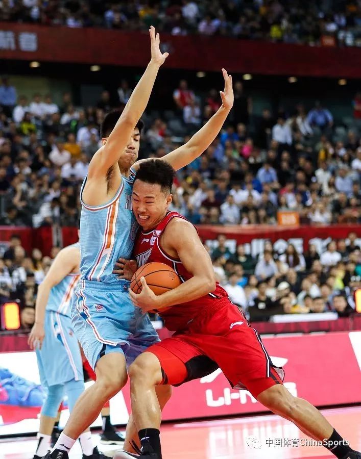 中国队绝杀印度队，郑思维扛起全队