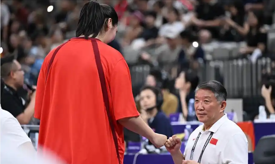 开云体育官方网站-韩国队力克日本队，奥恰洛夫刷新纪录