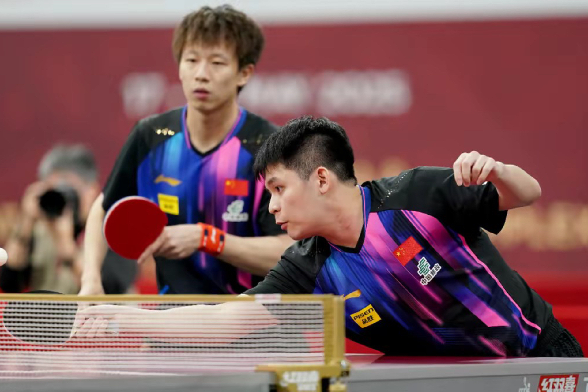 开云体育在线-韩国队轻取瑞典队，林高远扛起全队