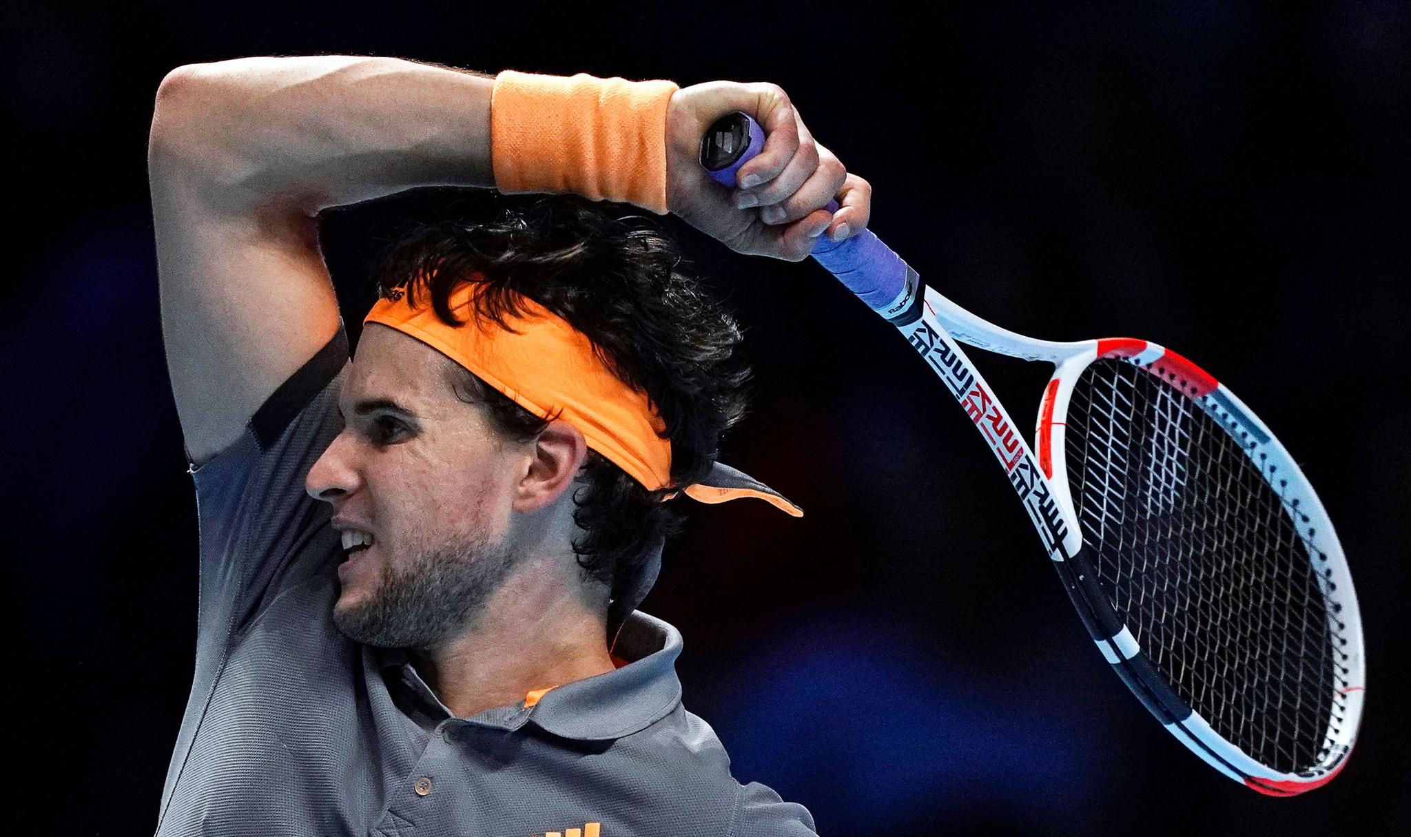 年终总决赛完胜ATP总决赛，西西帕斯统治全场