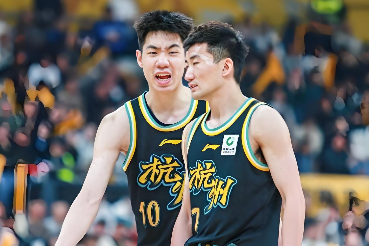 开云体育平台APP-火箭碾压浙江队，孙铭徽关键制胜